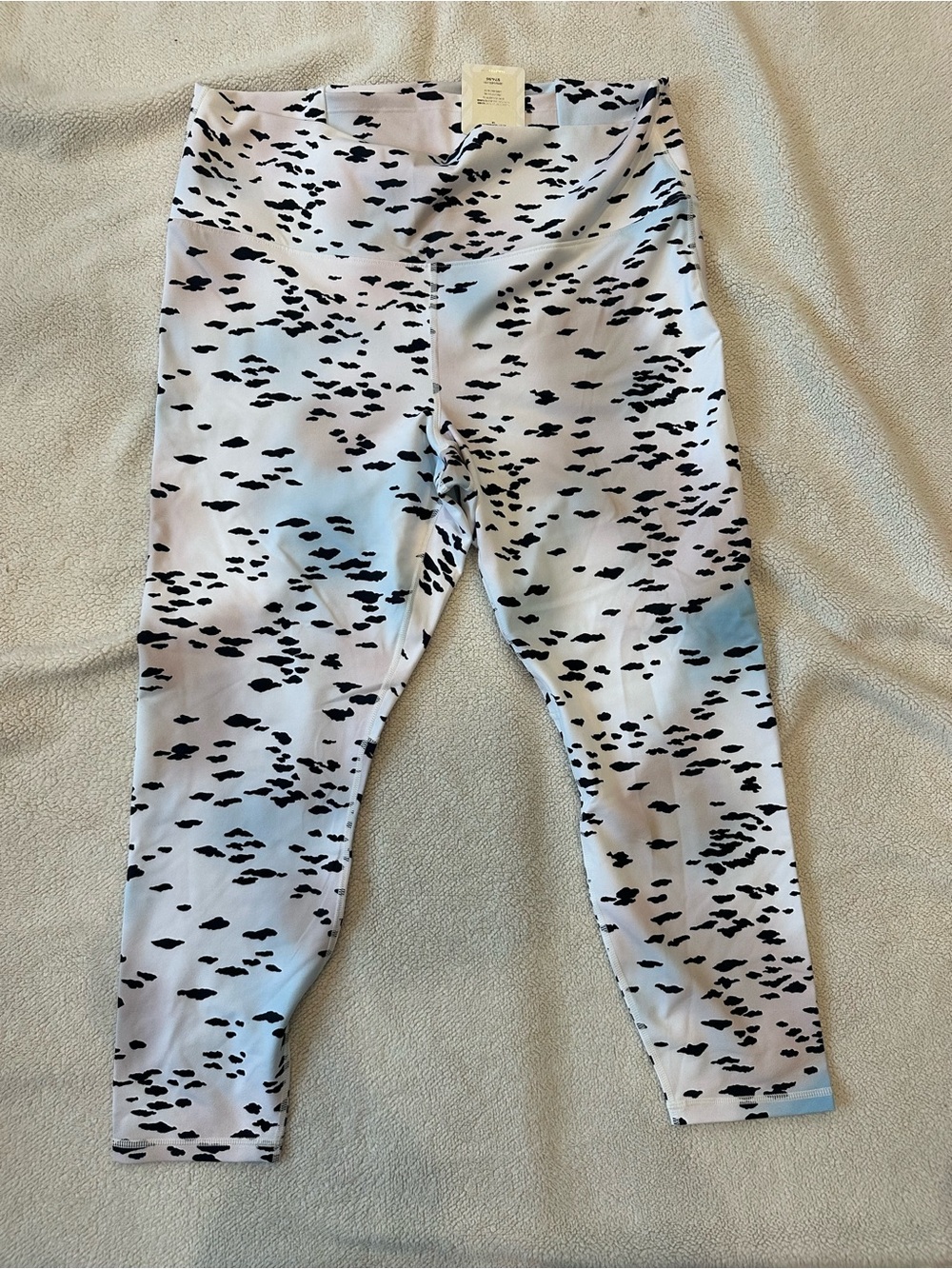 Fabletics PowerHold High Waisted Printed Capri Leggings XXL NWT
